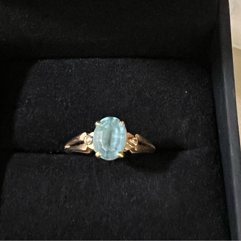 Blue topaz 14kt diamond yellow gold ring